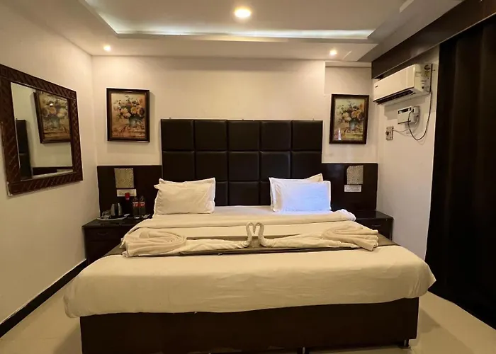 Sportsman Beach Hotel